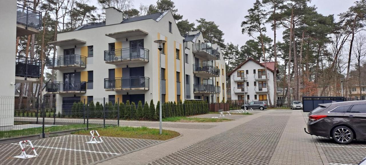 Green Apartment Międzywodzie Buitenkant foto